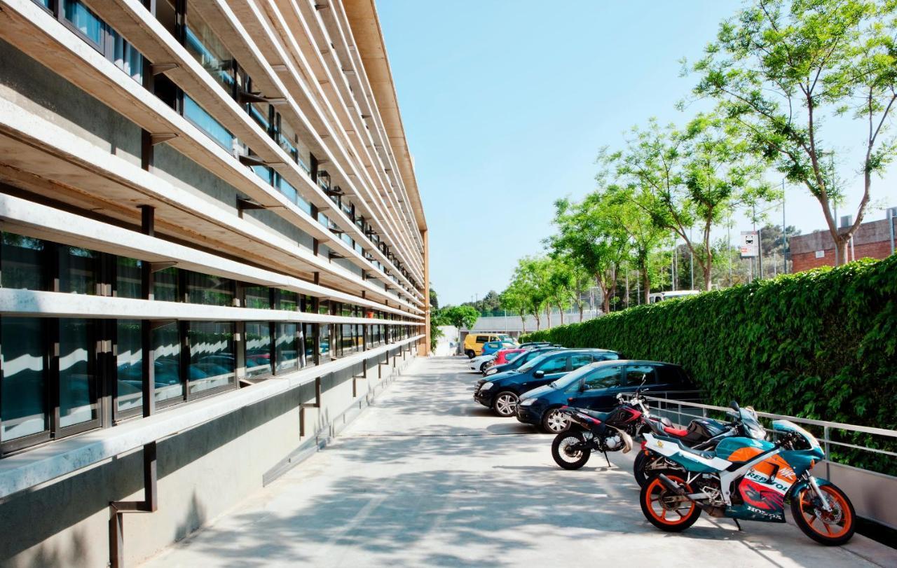 Апартаменты Residencia Universitaria Sarria Барселона Экстерьер фото